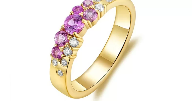 Jewelry Trends 2025: What Wholesale Buyers Are Actually Ordering