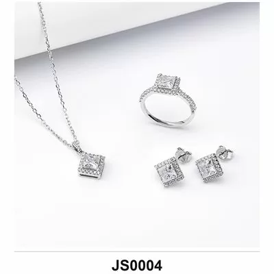 3.10ct Emerald Cut Lab Grown Emerald Bracelet in 925 Sterling Silver