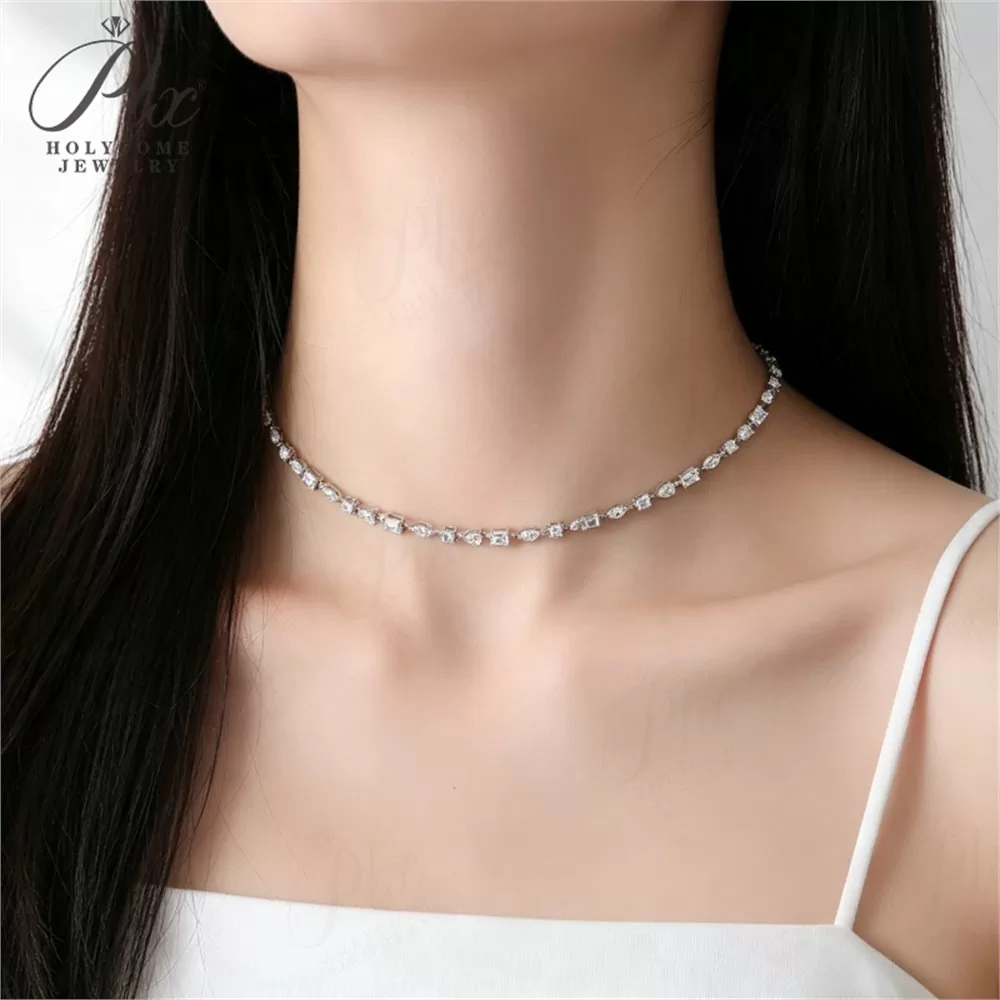 Lab-Grown Diamond Necklace Wholesale 10K Gold VVS IGI detail view 4