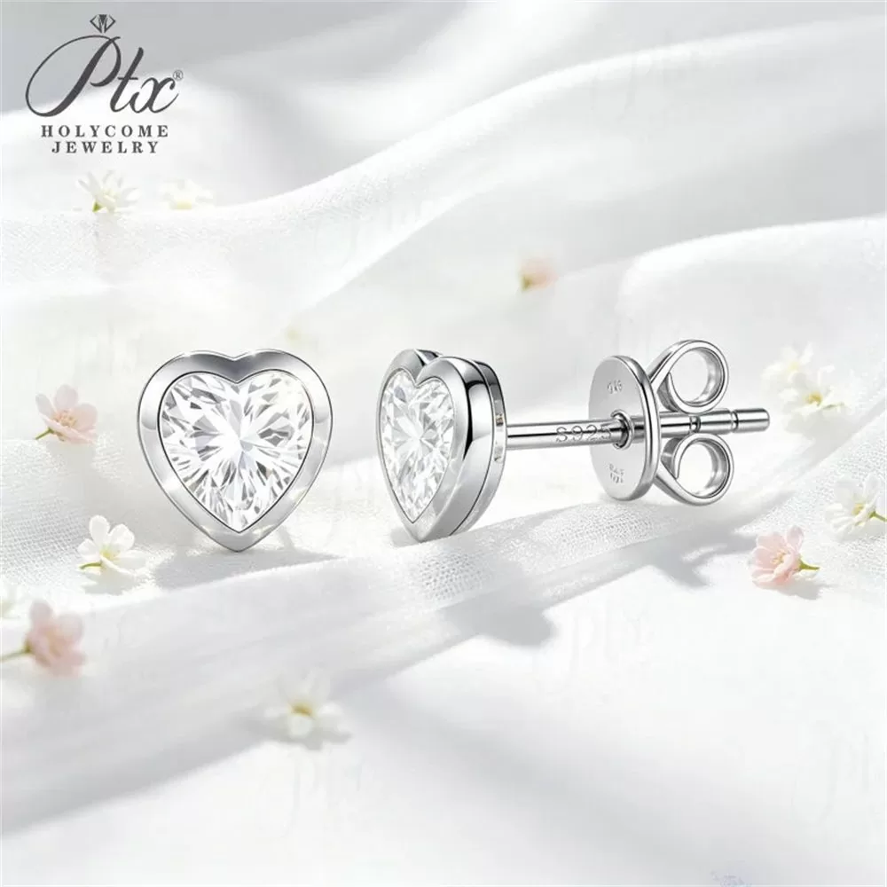 Moissanite 1.0ct–4.0ct Heart Cut Earrings Wholesale VVS1 GRA detail view 6