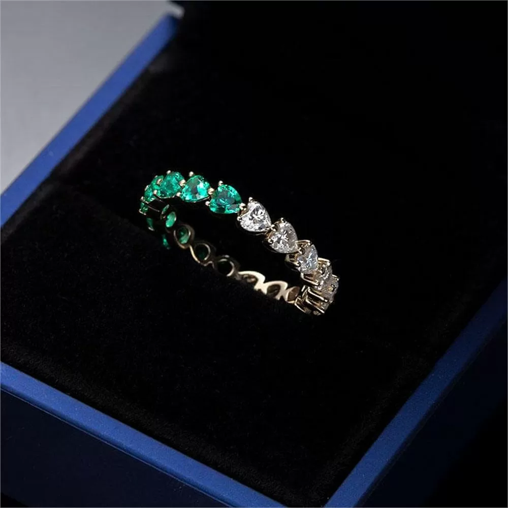 7.0mm Oval Lab Grown Diamond Loose Stone IGI Certified detail view 4
