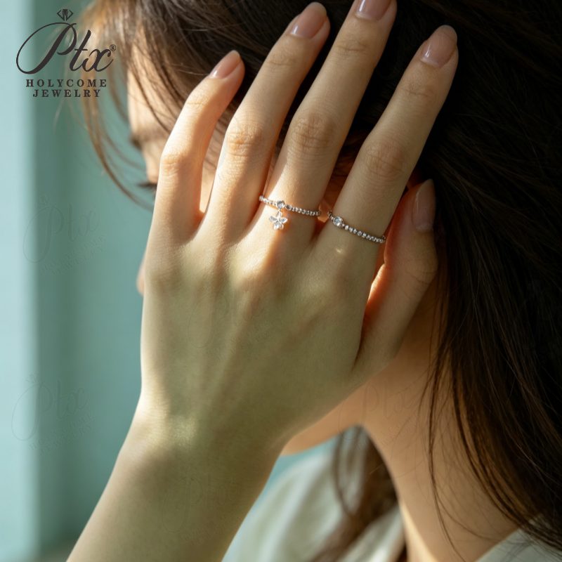 small hands costume jewelry wholesale Vienna